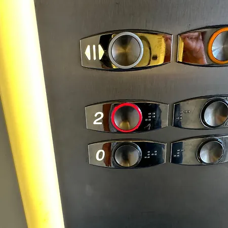 Face , Piscine Privee Et Lägenhet *