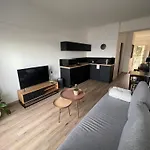 Face , Piscine Privée Et * Le Croisic