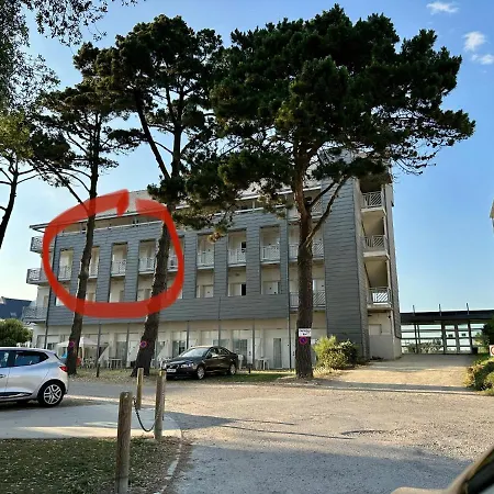 Face , Piscine Privee Et Apartment