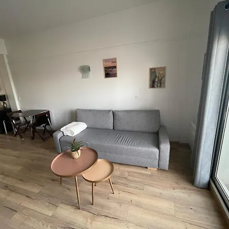 아파트 Face , Piscine Privee Et