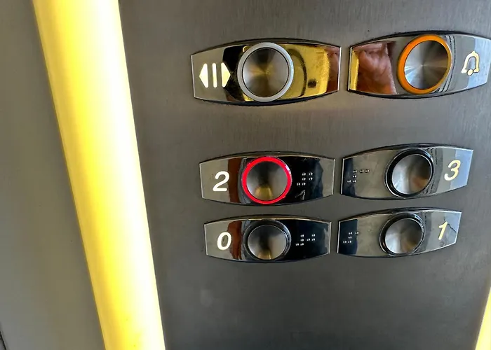 Face , Piscine Privee Et Apartamento *